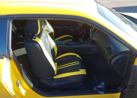 2017 Dodge Challenger Sxt из США, поврежденный, VIN 2C3CDZAG3HH501610